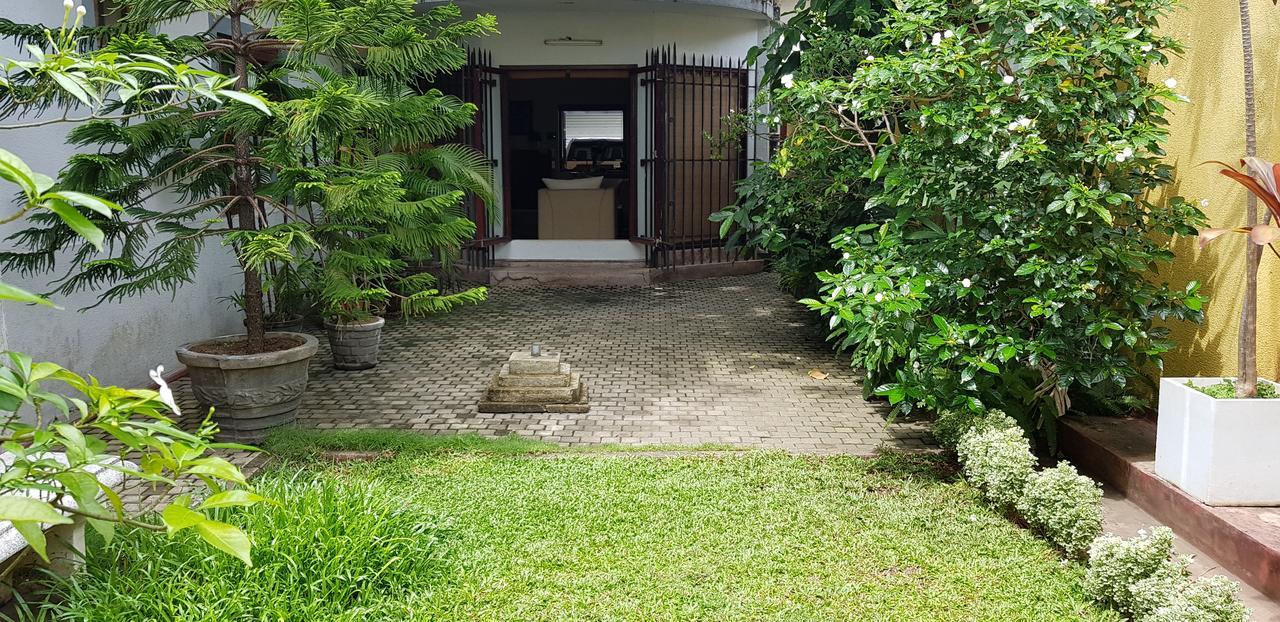 The Canes Boutique 4* Colombo