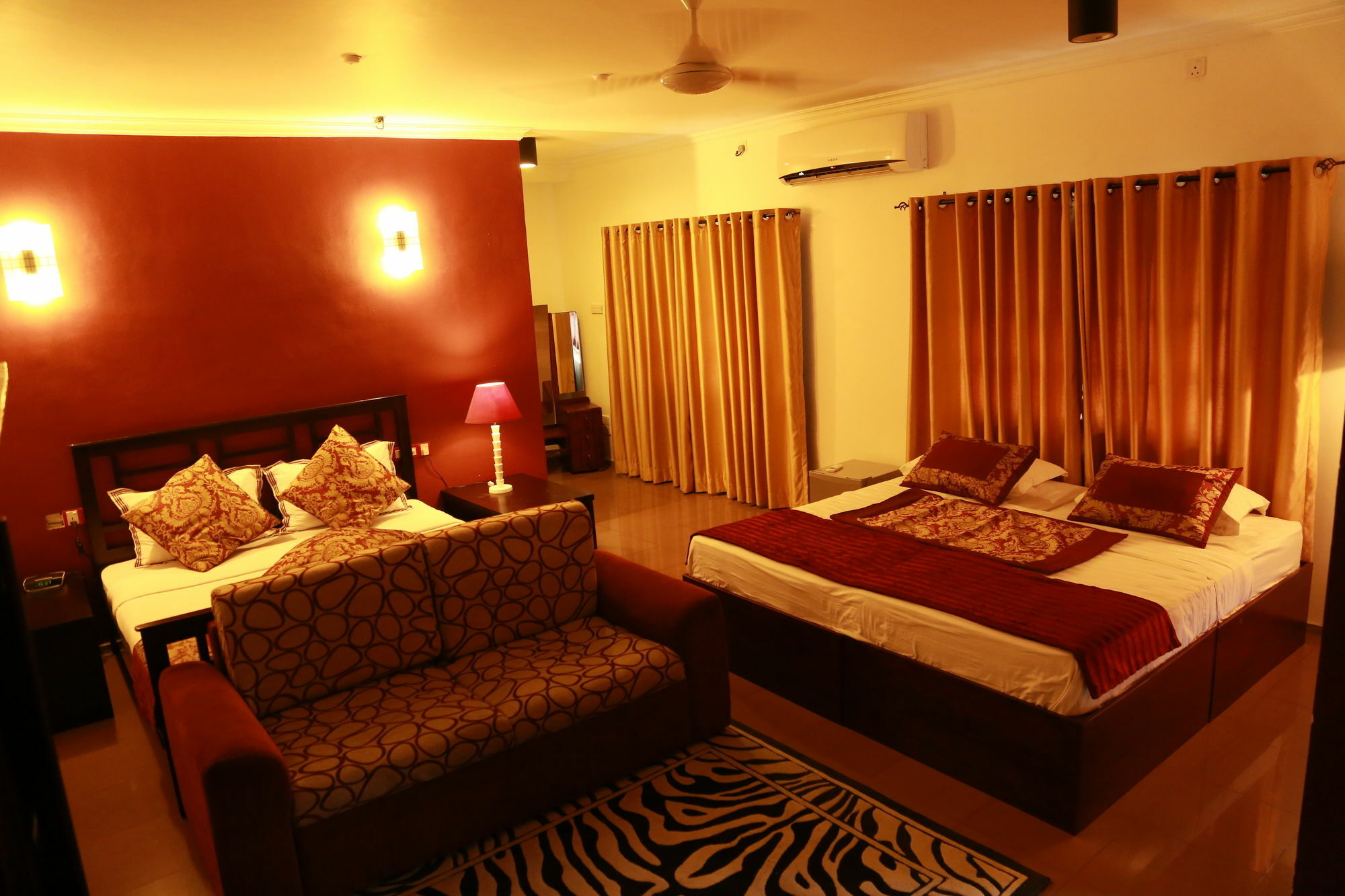 Hotel The Canes Boutique